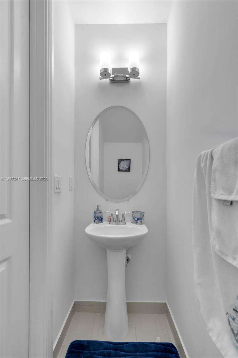 11778 13th Ln, Pembroke Pines, FL 33025 - For Sale photo 37