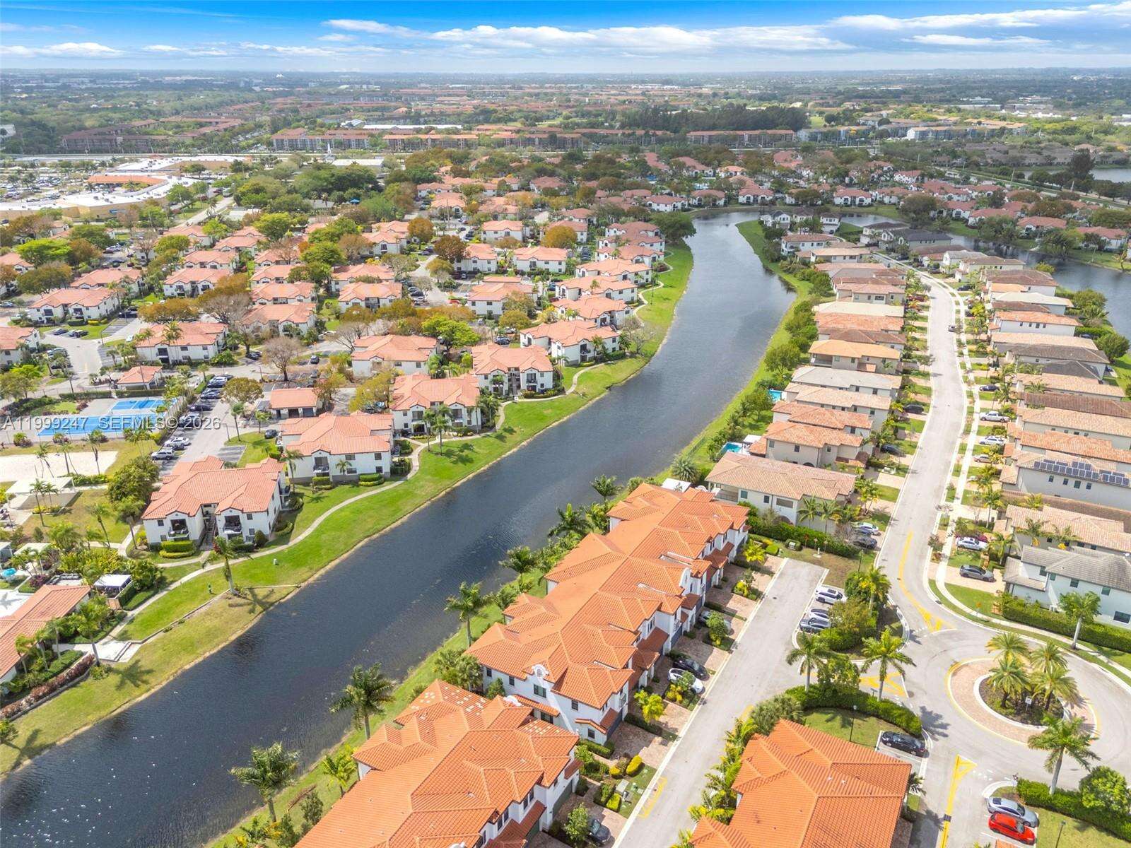 11778 13th Ln, Pembroke Pines, FL 33025 - For Sale photo 47