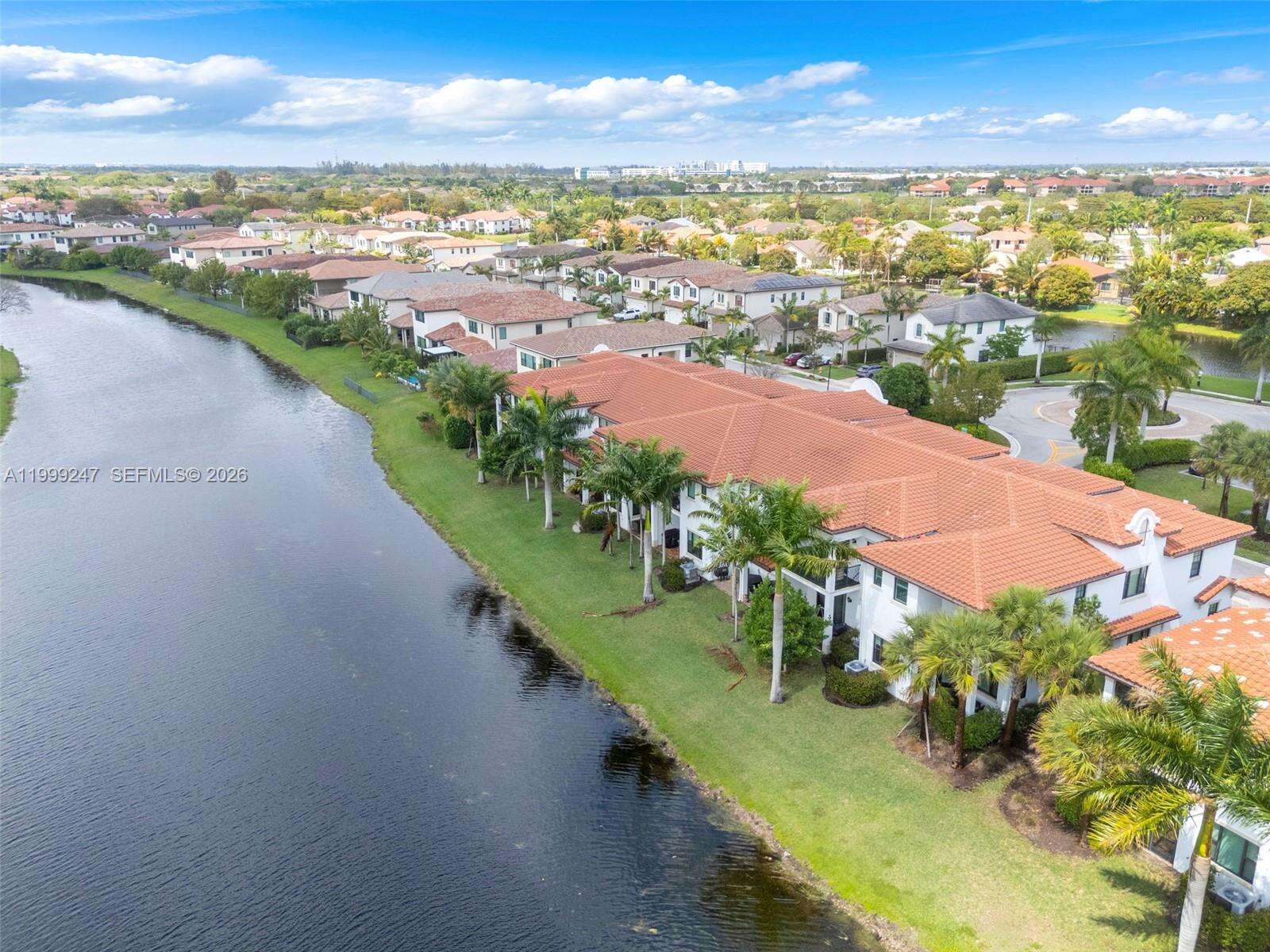 11778 13th Ln, Pembroke Pines, FL 33025 - For Sale photo 49