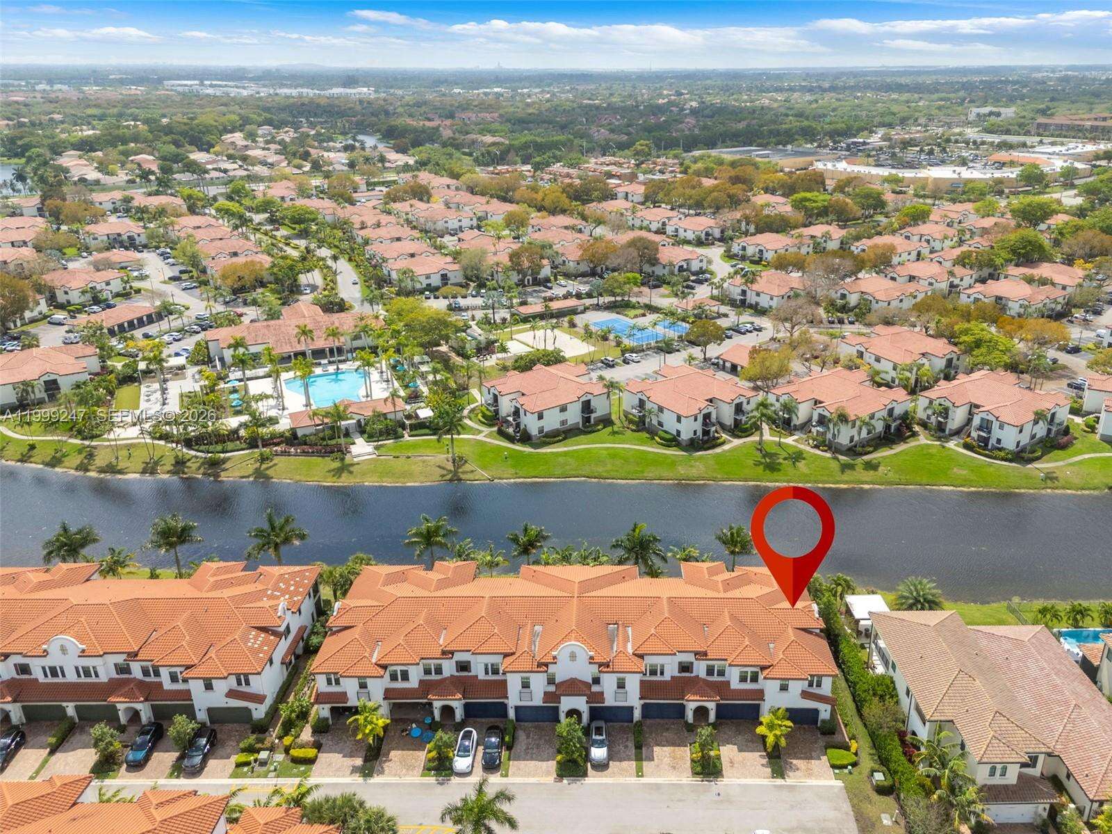 11778 13th Ln, Pembroke Pines, FL 33025 - For Sale photo 8