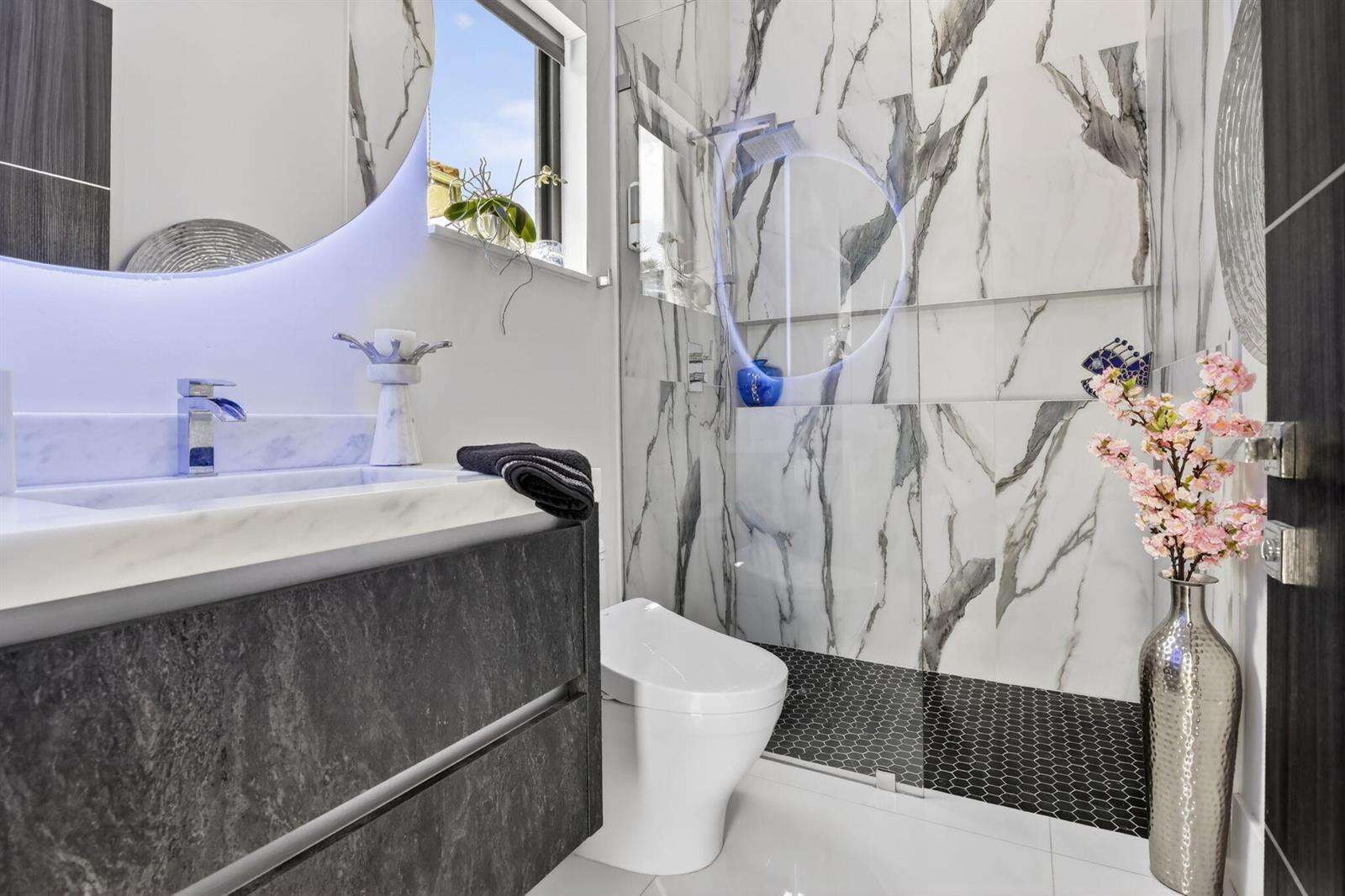 334 Isle Of Capri, Fort Lauderdale, FL 33301 - For Sale photo 98