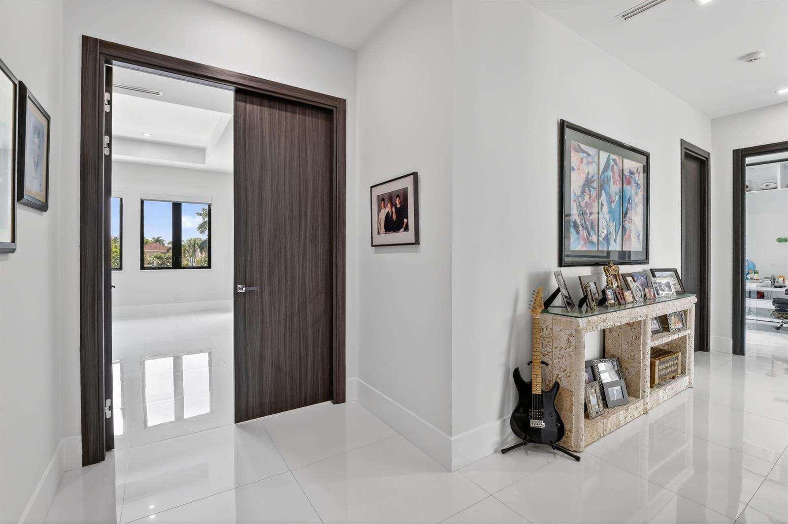334 Isle Of Capri, Fort Lauderdale, FL 33301 - For Sale photo 100