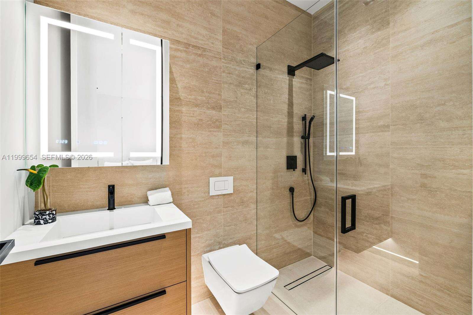 325 63rd St, Miami Beach, FL 33141 | Picture 11