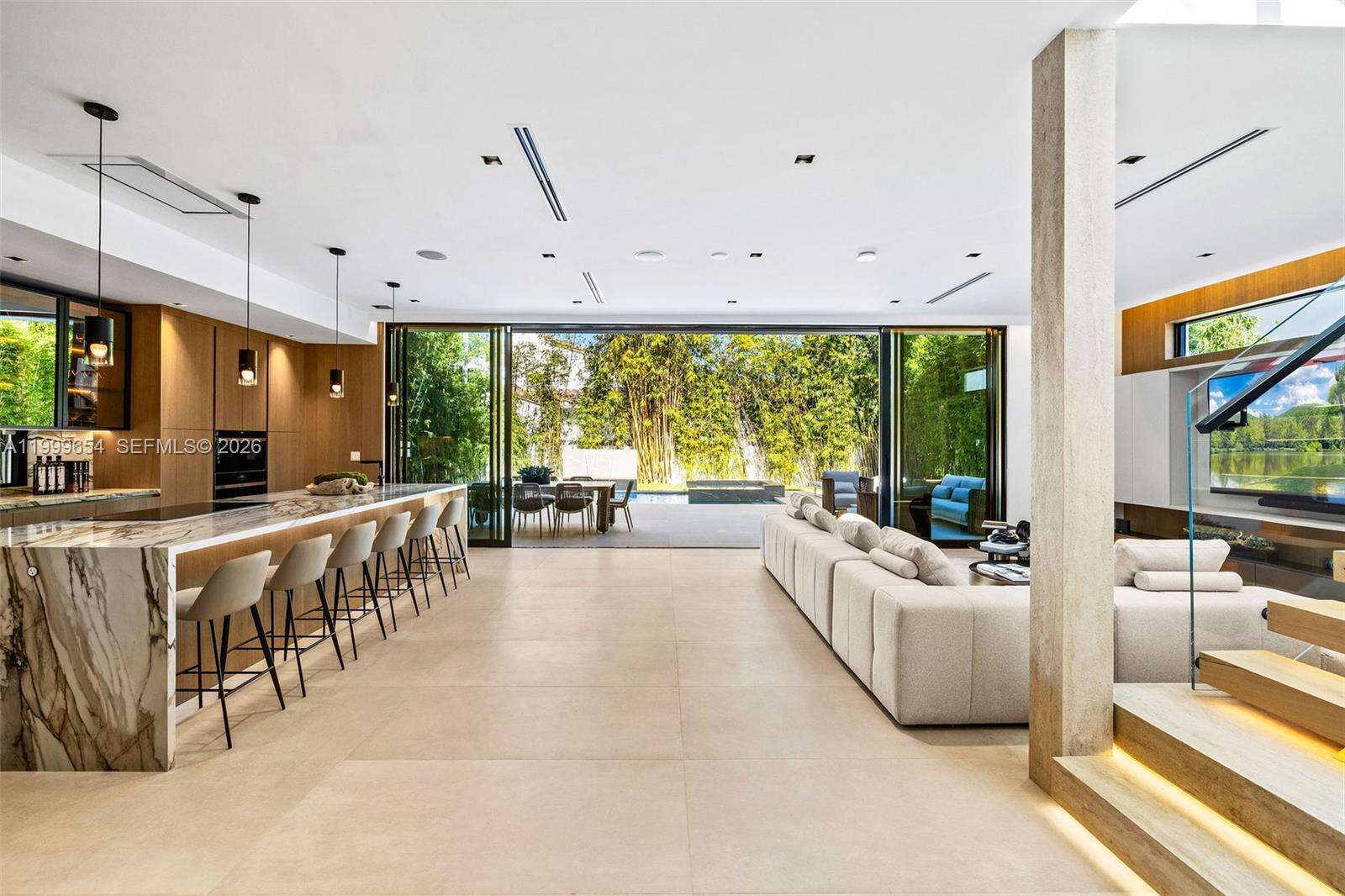 325 63rd St, Miami Beach, FL 33141 | Picture 17