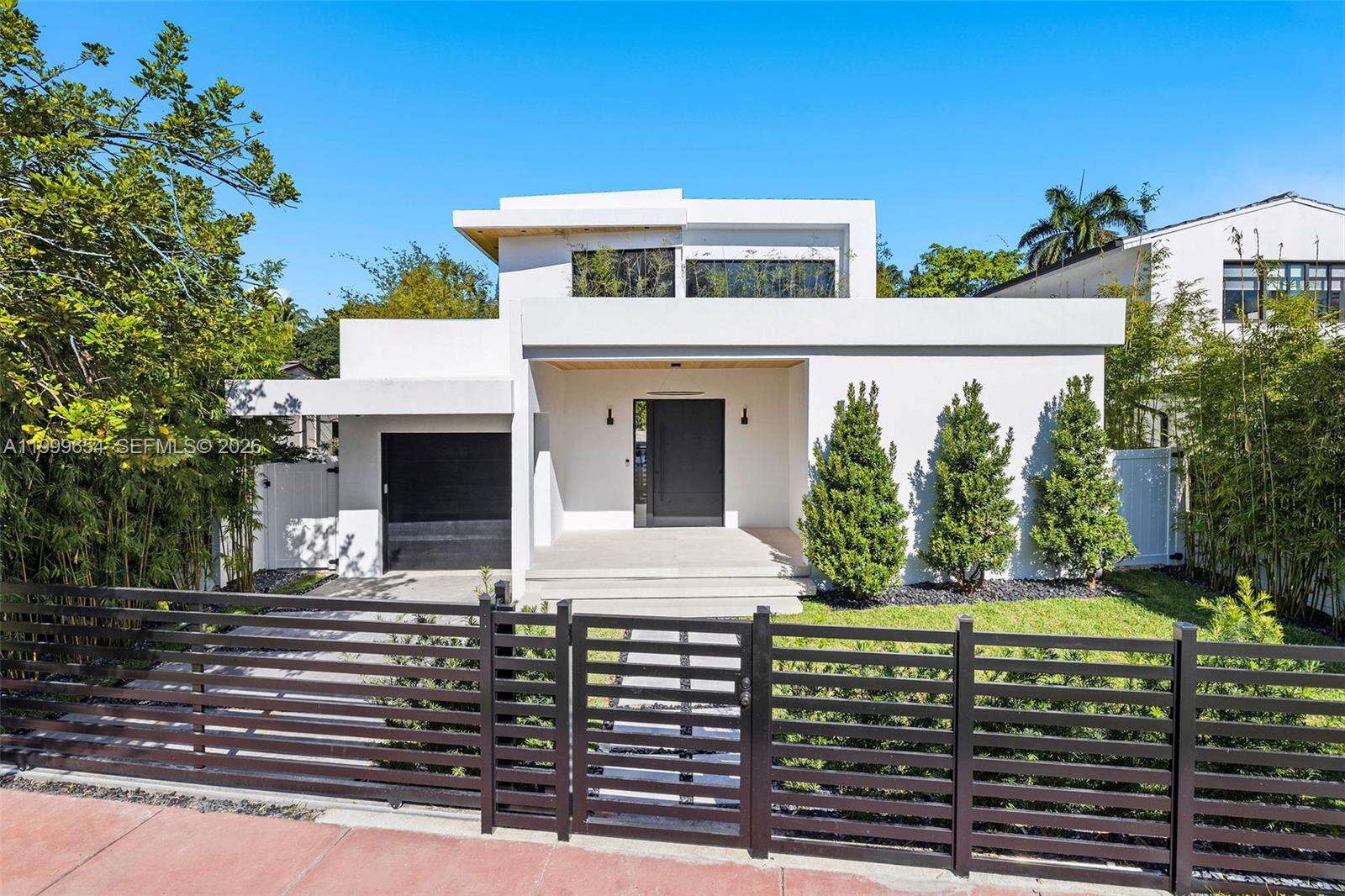 325 63rd St, Miami Beach, FL 33141 | Picture 3