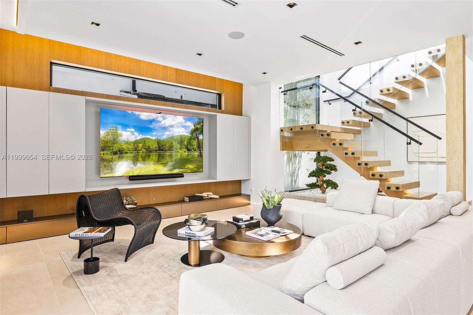 325 63rd St, Miami Beach, FL 33141 | Picture 29