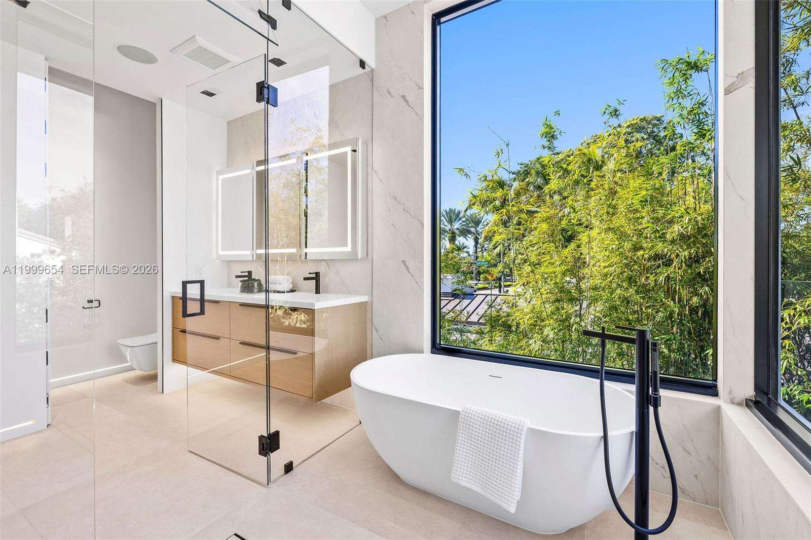 325 63rd St, Miami Beach, FL 33141 | Picture 46