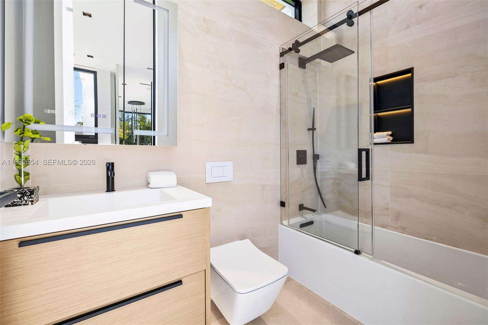 325 63rd St, Miami Beach, FL 33141 | Picture 50