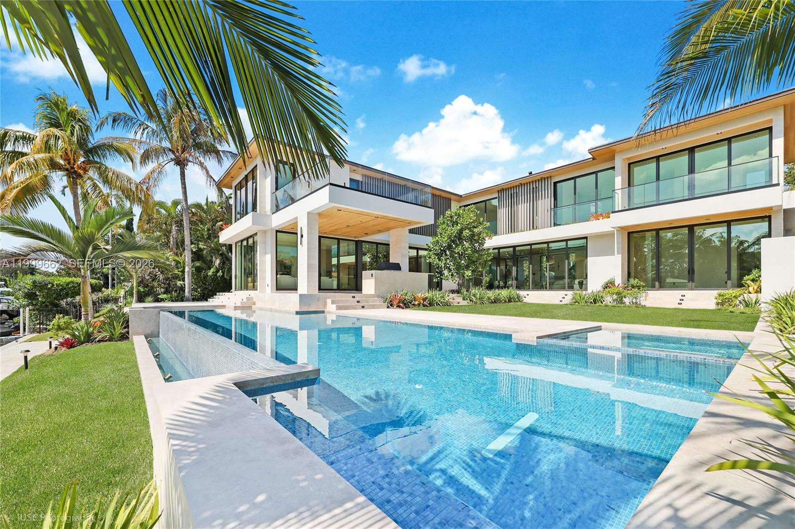 770 Lake Rd, Miami, FL 33137 | Picture 1