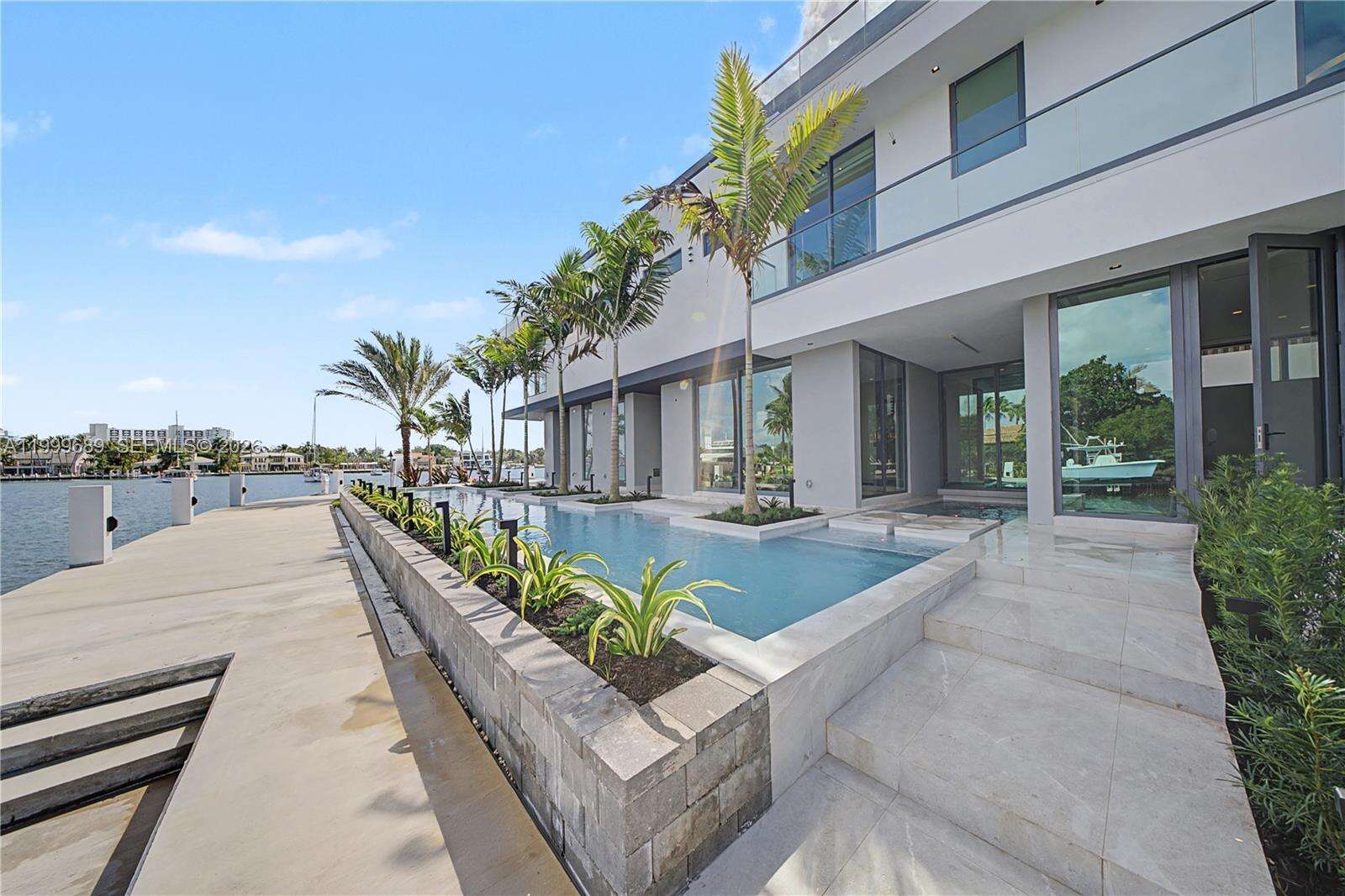 1400 Lake Dr, Fort Lauderdale, FL 33316 | Picture 3