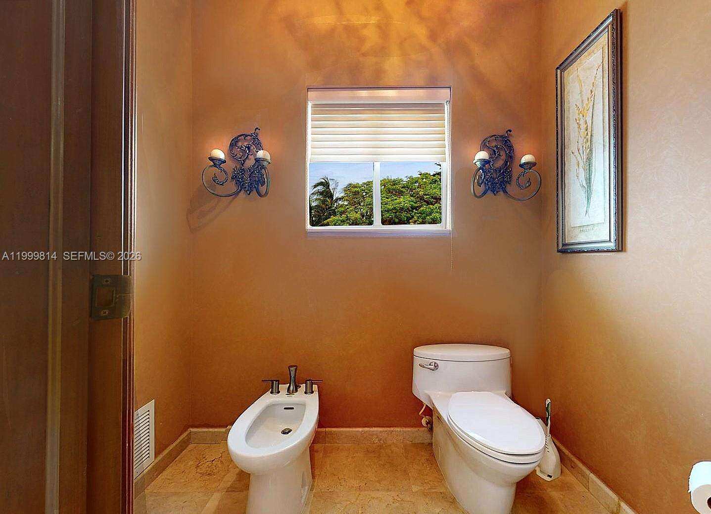 1131 Stillwater Dr, Miami Beach, FL 33141 | Picture 35