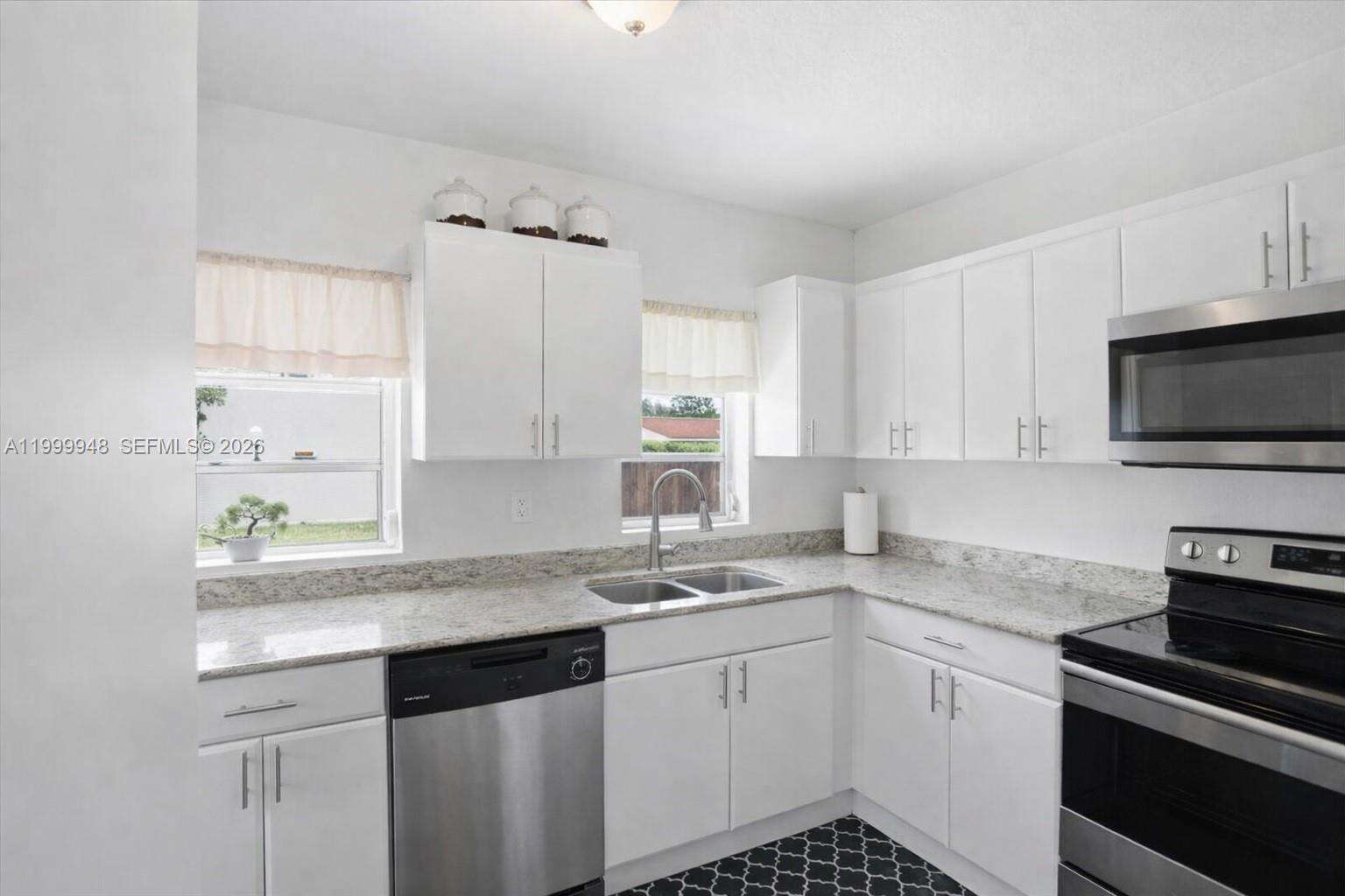 3645 25th Ter, Miami, FL 33133 | Picture 10