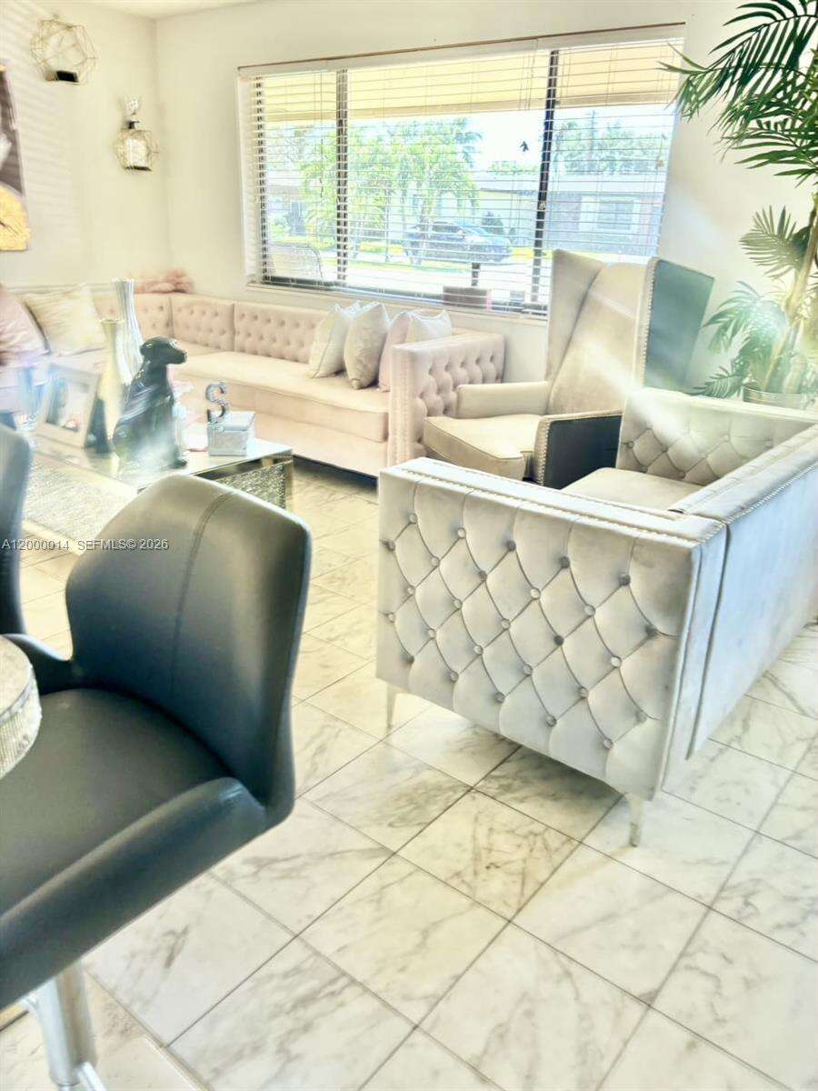 8771 15th Ct, Pembroke Pines, FL 33024 - For Sale photo 7