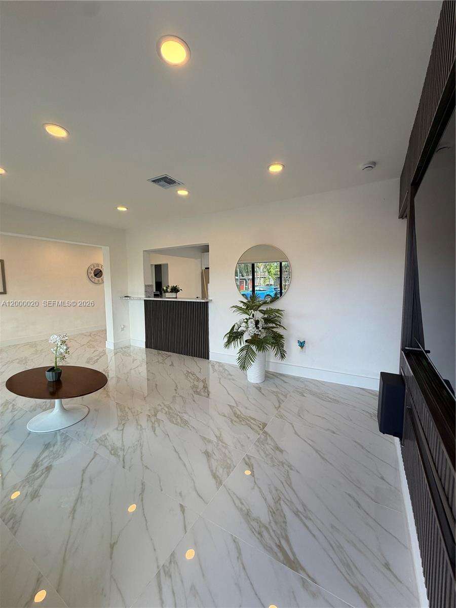 750 Carolina Ave, Fort Lauderdale, FL 33312 | Picture 2