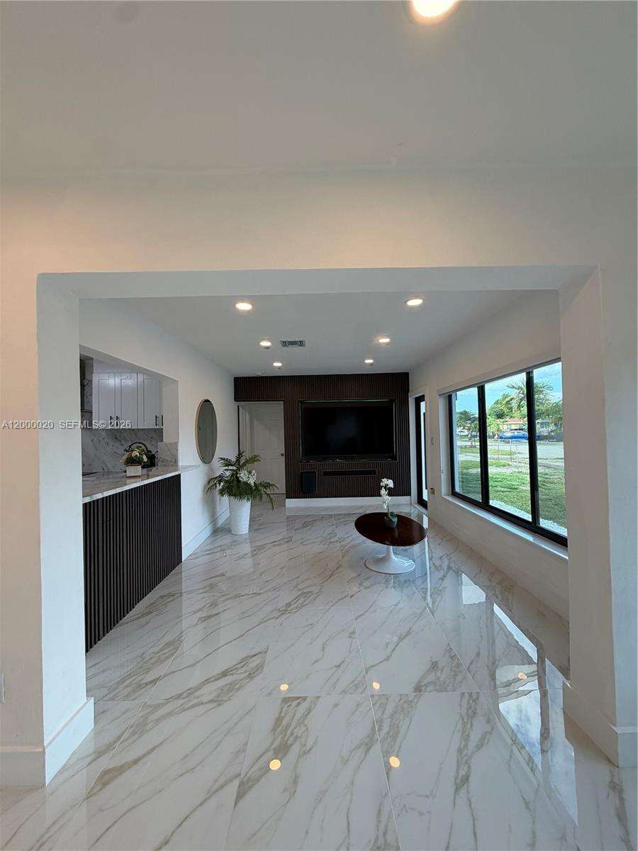 750 Carolina Ave, Fort Lauderdale, FL 33312 | Picture 4