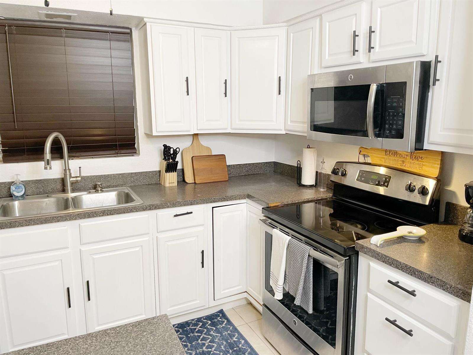1067 3rd, Hallandale Beach, FL 33009 - For Sale photo 3