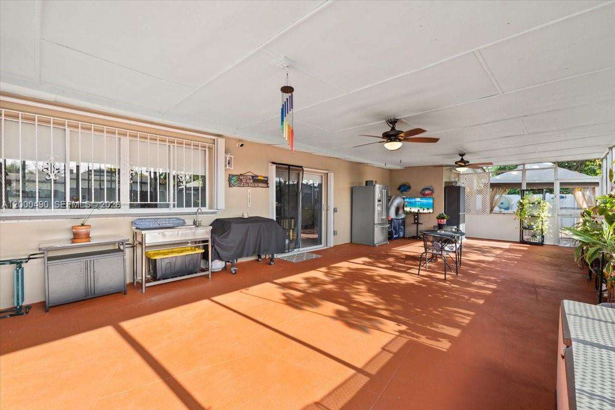 600 67th Ave, Pembroke Pines, FL 33023 - For Sale photo 19