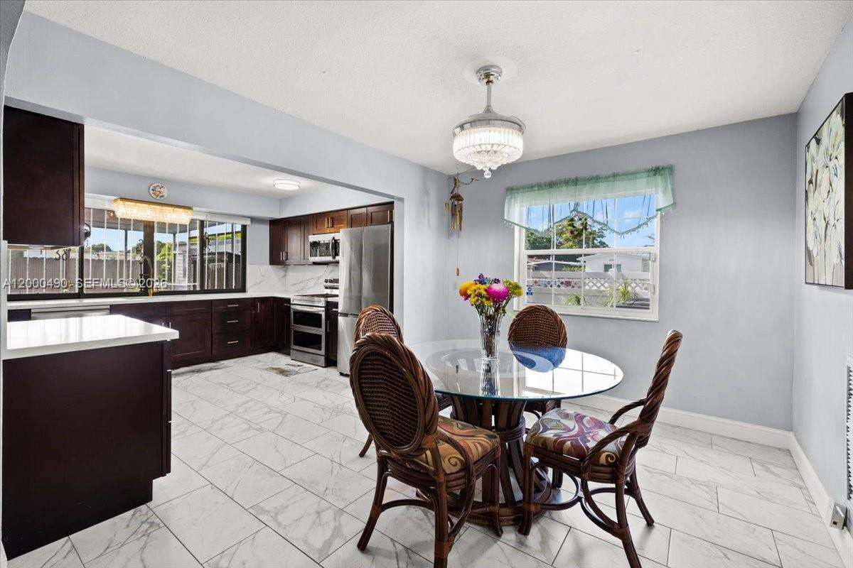 600 67th Ave, Pembroke Pines, FL 33023 - For Sale photo 8