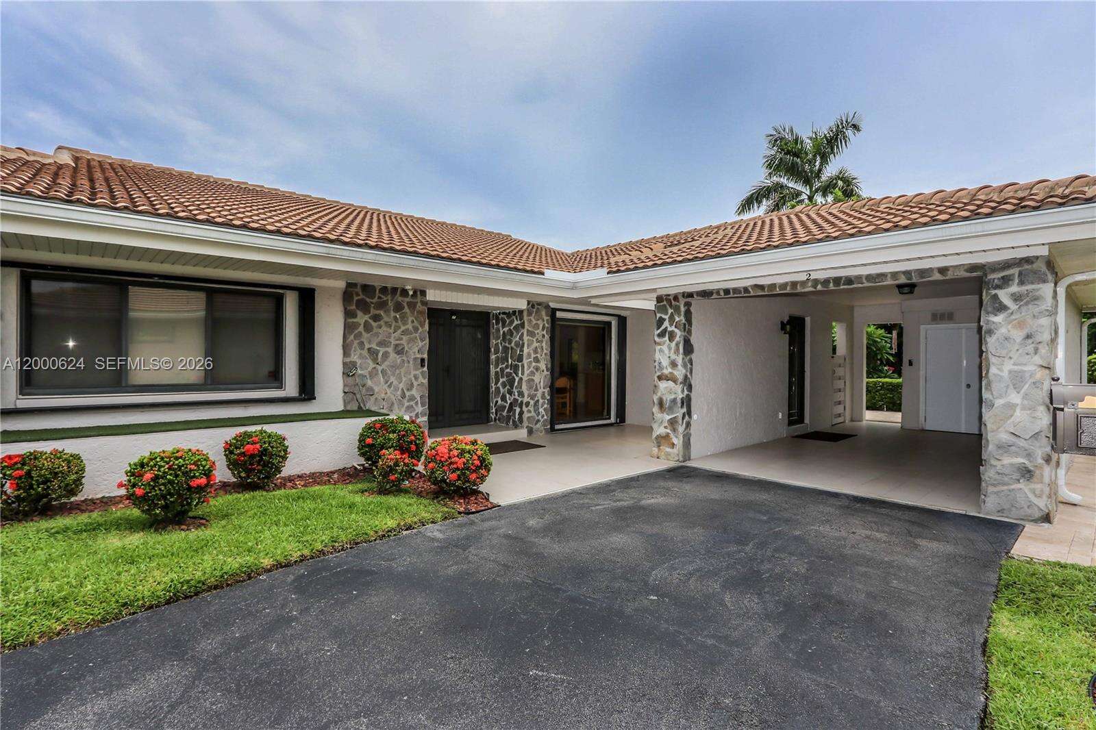 3650 36th Ave, Hollywood, FL 33021 | Picture 2