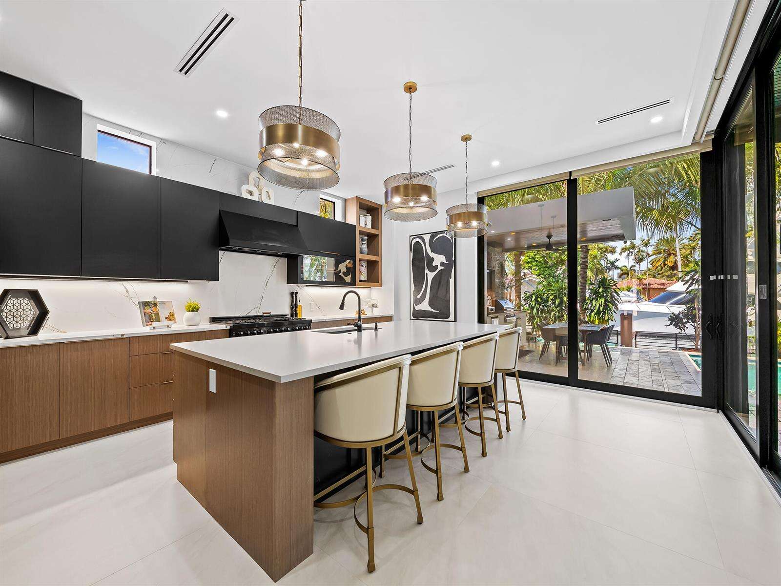609 Poinciana, Fort Lauderdale, FL 33301 - For Sale photo 15