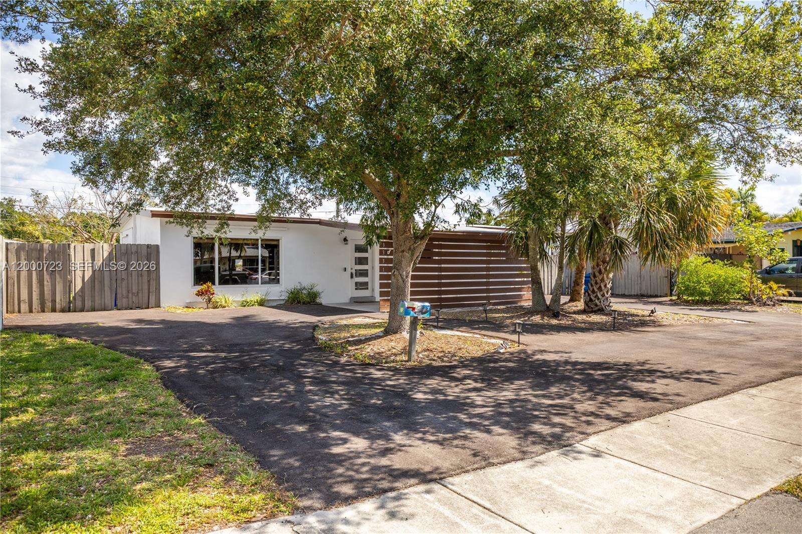 3331 21st St, Fort Lauderdale, FL 33312 | Picture 2