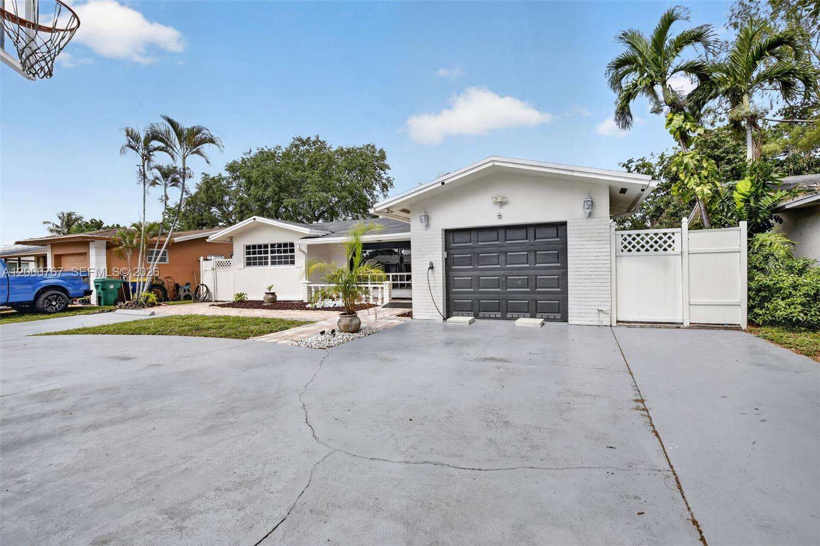 4911 29th Ter, Dania Beach, FL 33312 | Picture 3