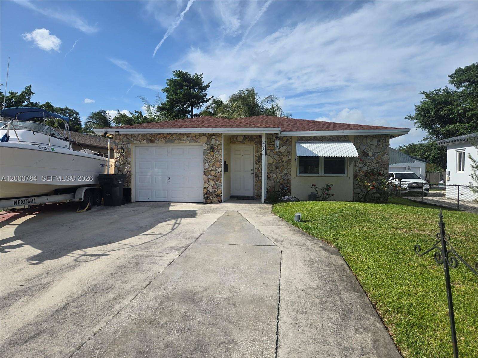 2635 Taylor St, Hollywood, FL 33020 | Picture 1