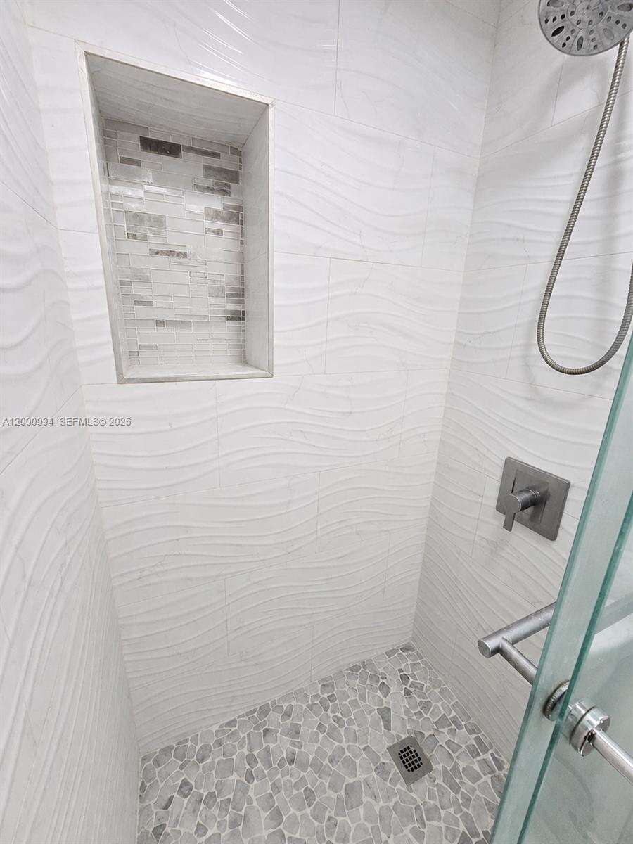 120 56th Ave, Hollywood, FL 33023 - For Sale photo 30