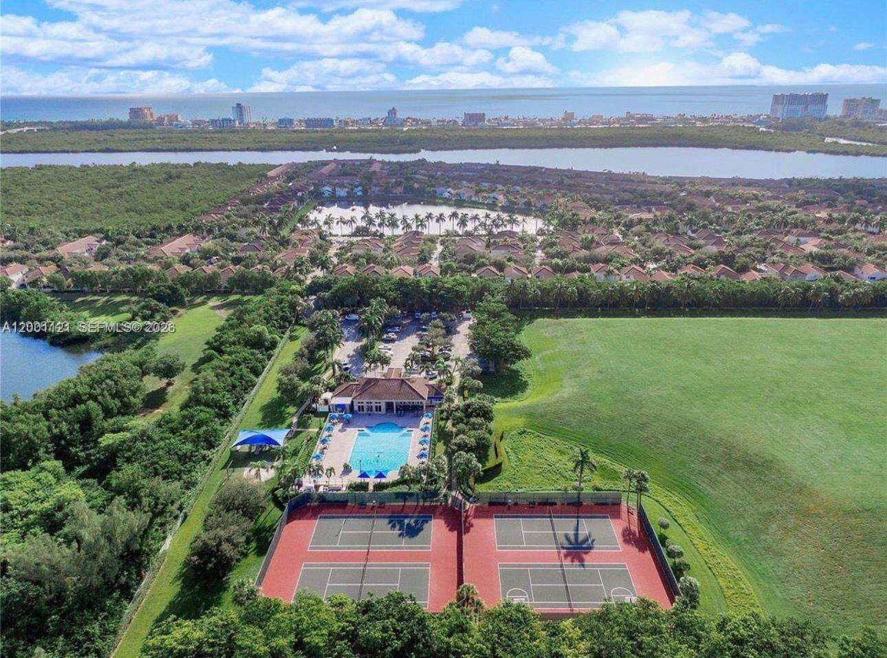 1125 Butternut Ln, Hollywood, FL 33019 | Picture 22