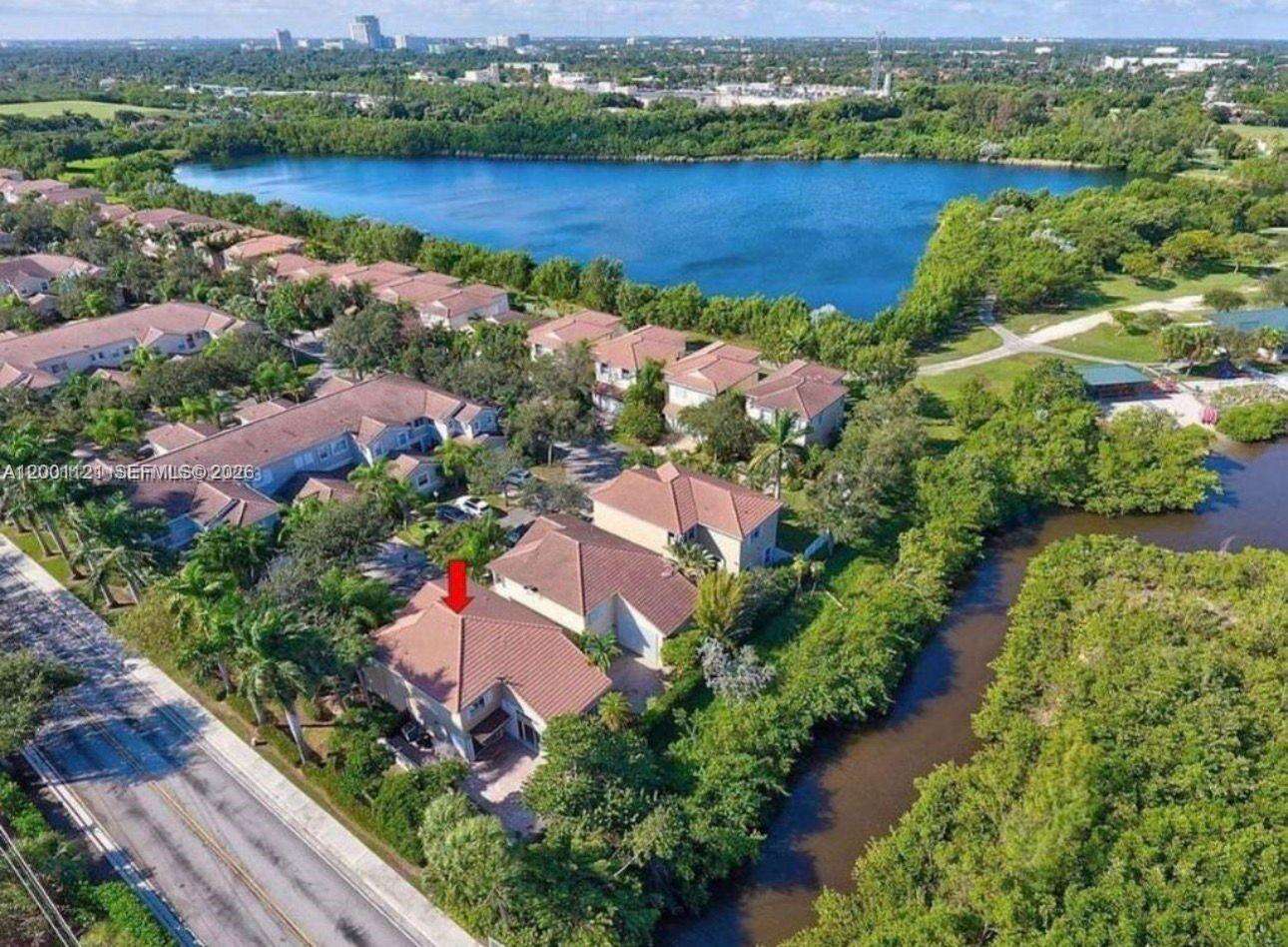 1125 Butternut Ln, Hollywood, FL 33019 | Picture 24