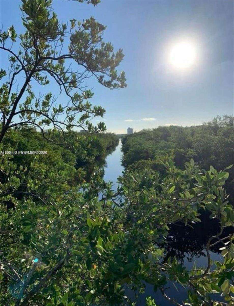 1125 Butternut Ln, Hollywood, FL 33019 | Picture 25