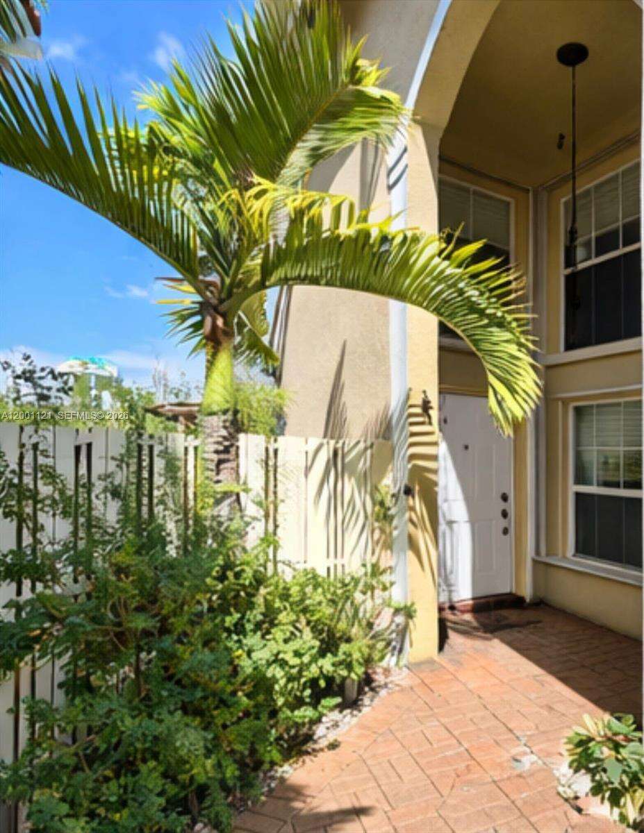 1125 Butternut Ln, Hollywood, FL 33019 | Picture 26