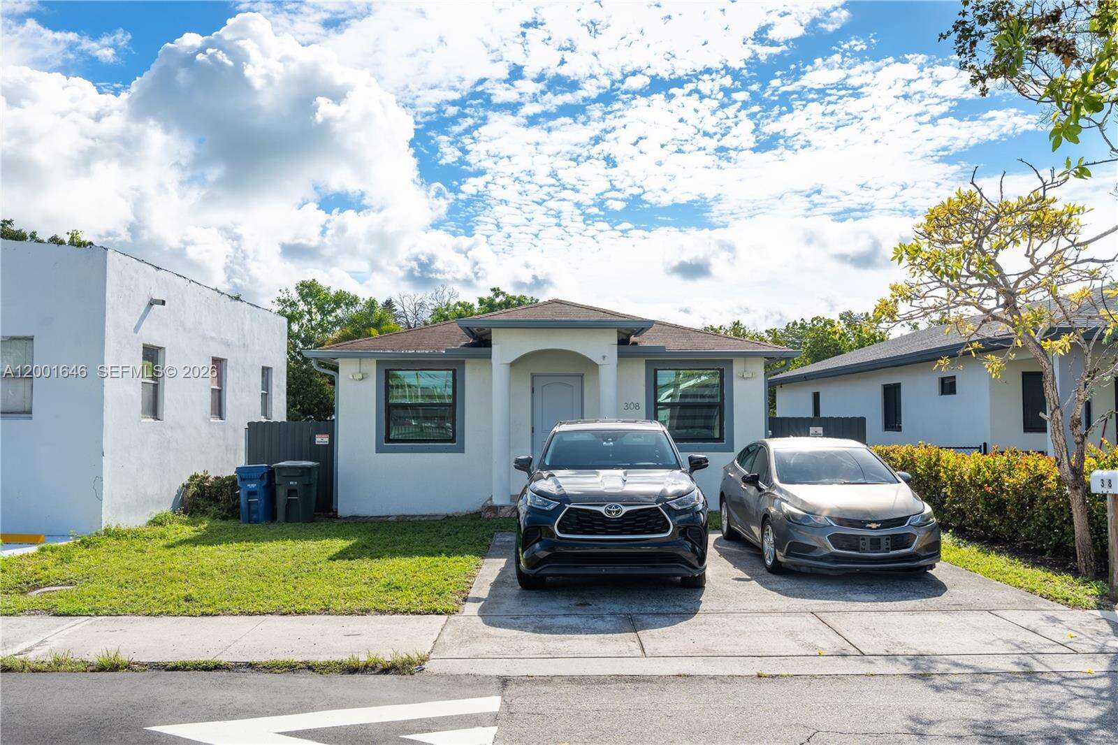 308 2nd Ave, Hallandale Beach, FL 33009 | Picture 2