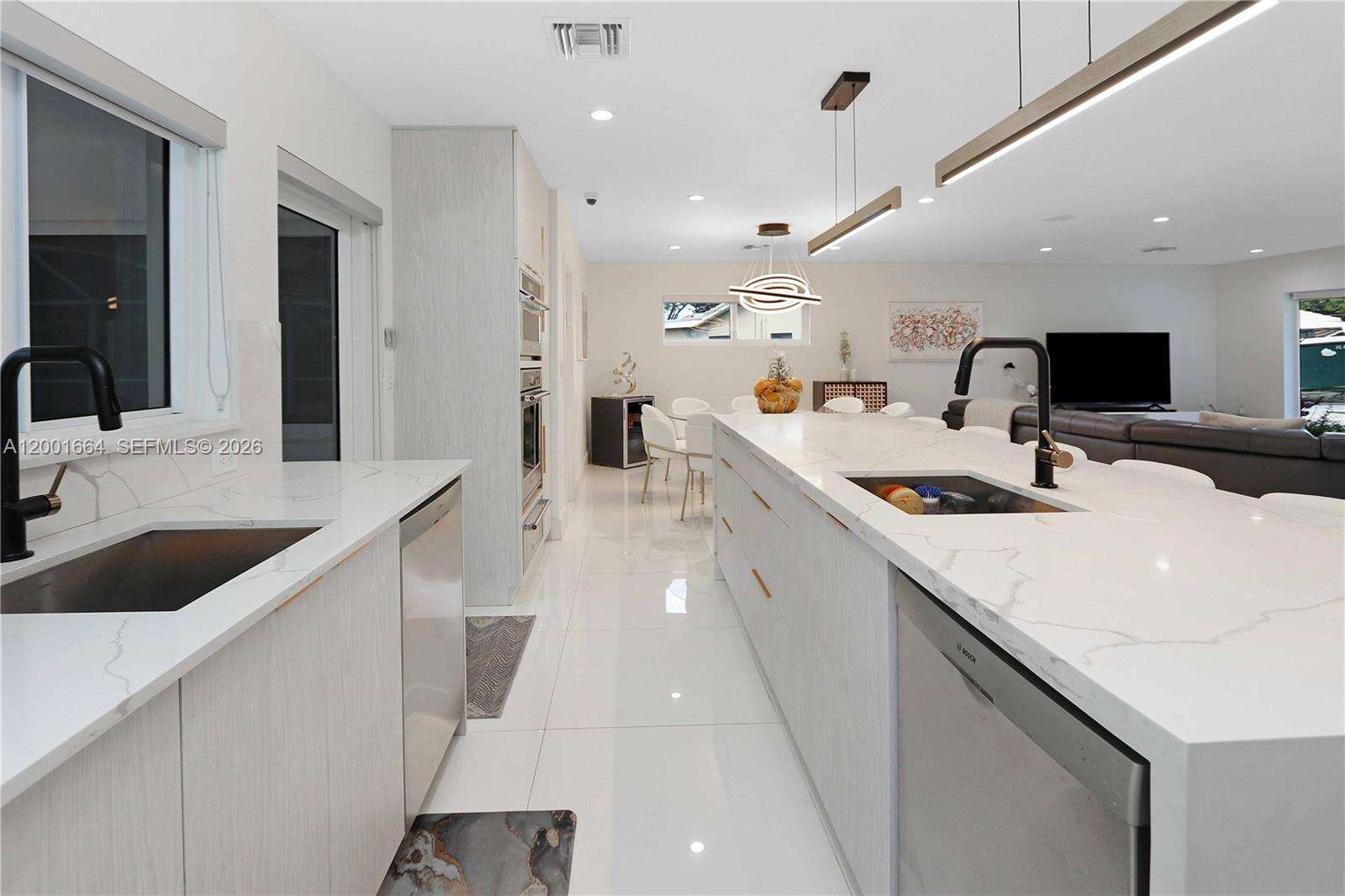 1220 Azalea Cres, Hollywood, FL 33019 | Picture 32