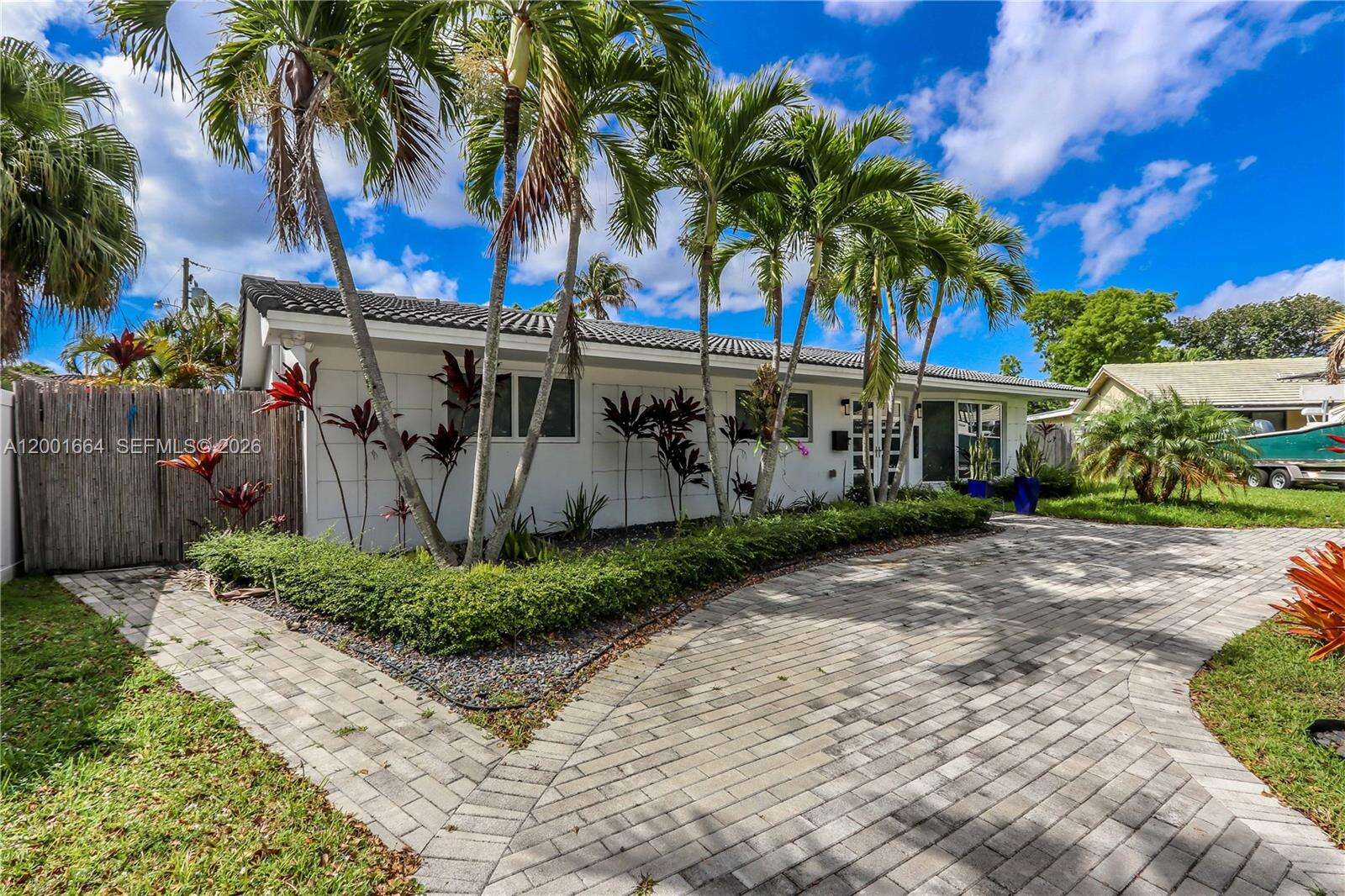 1220 Azalea Cres, Hollywood, FL 33019 | Picture 45