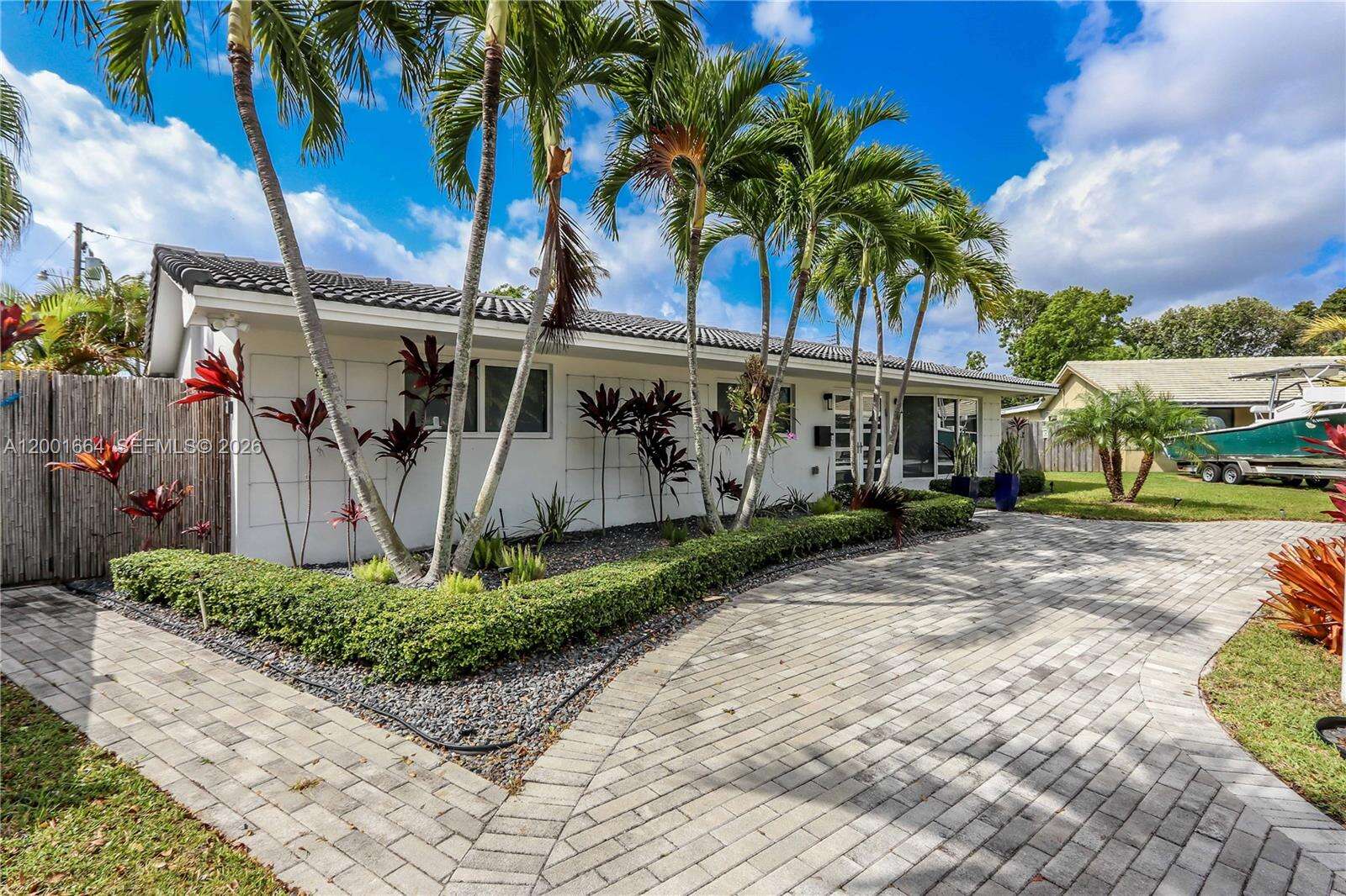 1220 Azalea Cres, Hollywood, FL 33019 | Picture 46