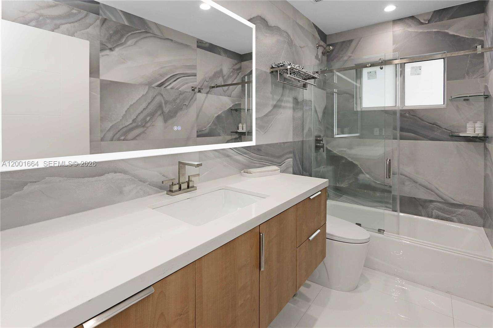 1220 Azalea Cres, Hollywood, FL 33019 | Picture 9