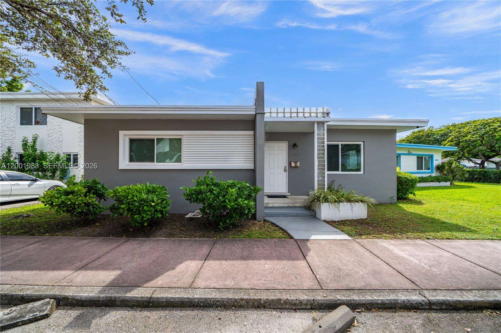 2010 Calais Dr, Miami Beach, FL 33141 | Picture 2