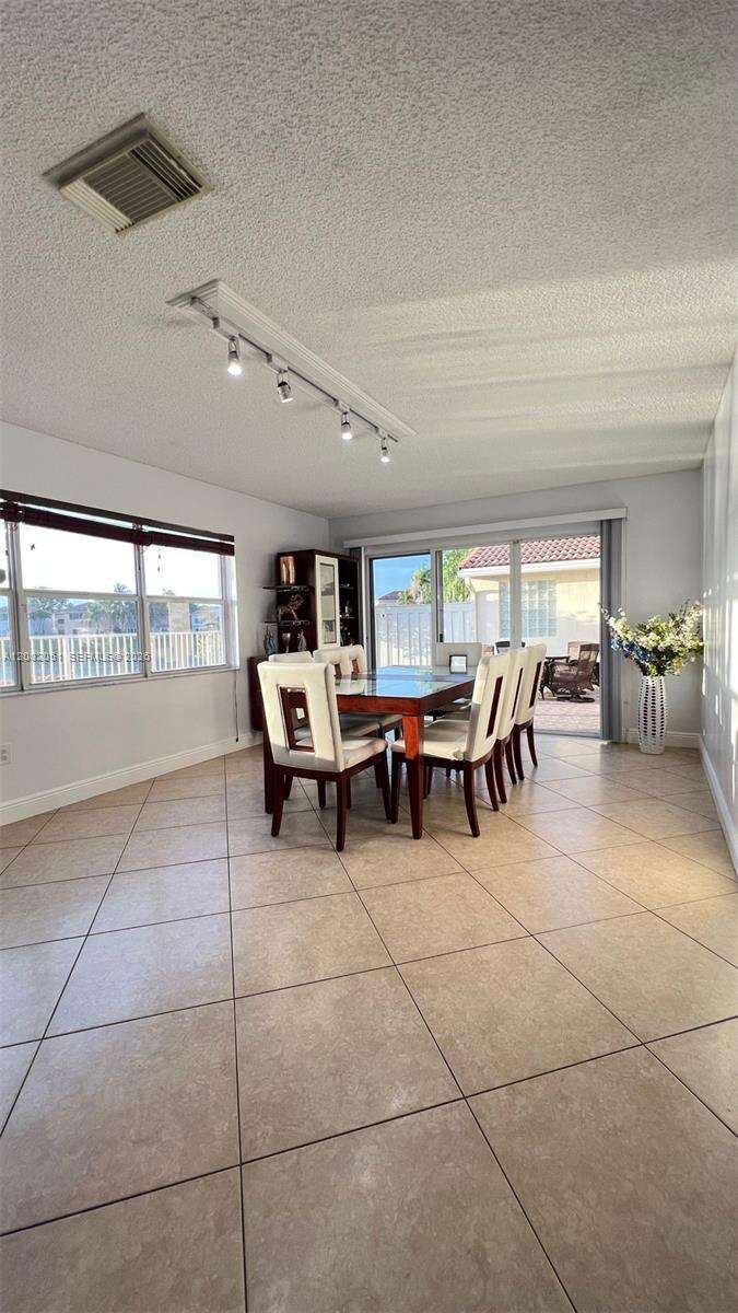 1590 Seagrape Way, Hollywood, FL 33019 | Picture 27