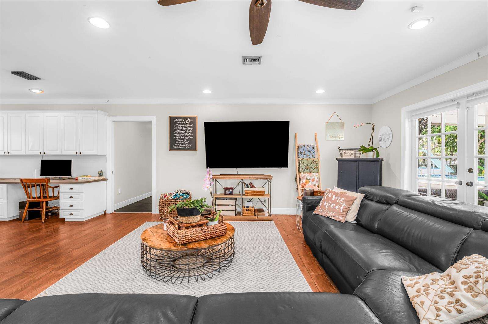 4734 Jefferson, Hollywood, FL 33021 - For Sale photo 16