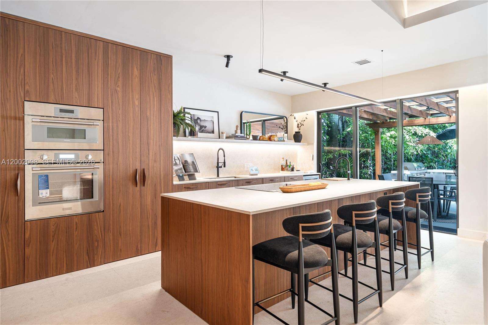 1735 Michigan Ave, Miami Beach, FL 33139 | Picture 12