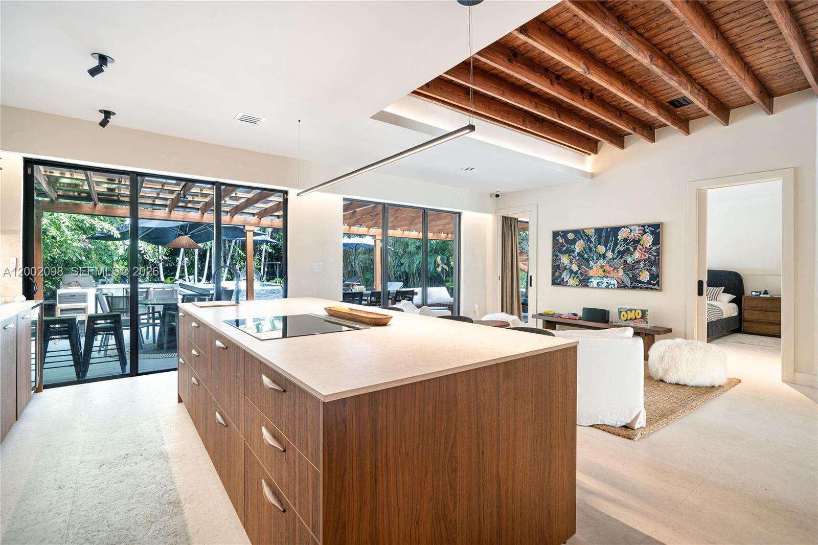 1735 Michigan Ave, Miami Beach, FL 33139 | Picture 10