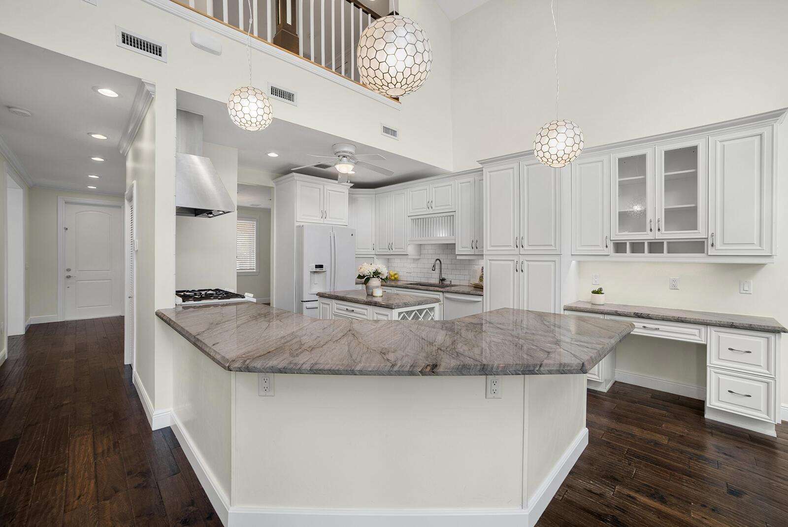 216 10th, Fort Lauderdale, FL 33316 - For Sale photo 12