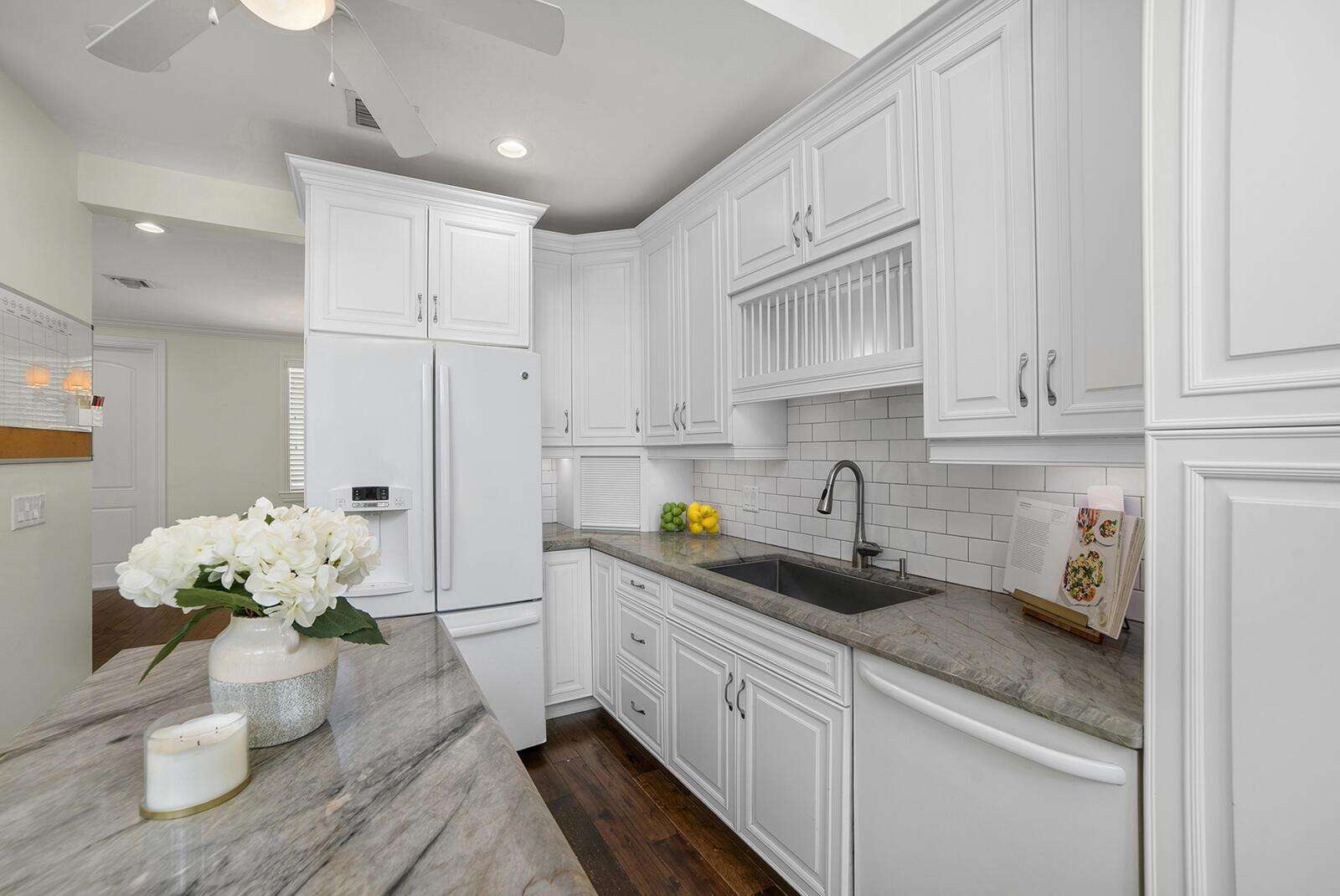 216 10th, Fort Lauderdale, FL 33316 - For Sale photo 8