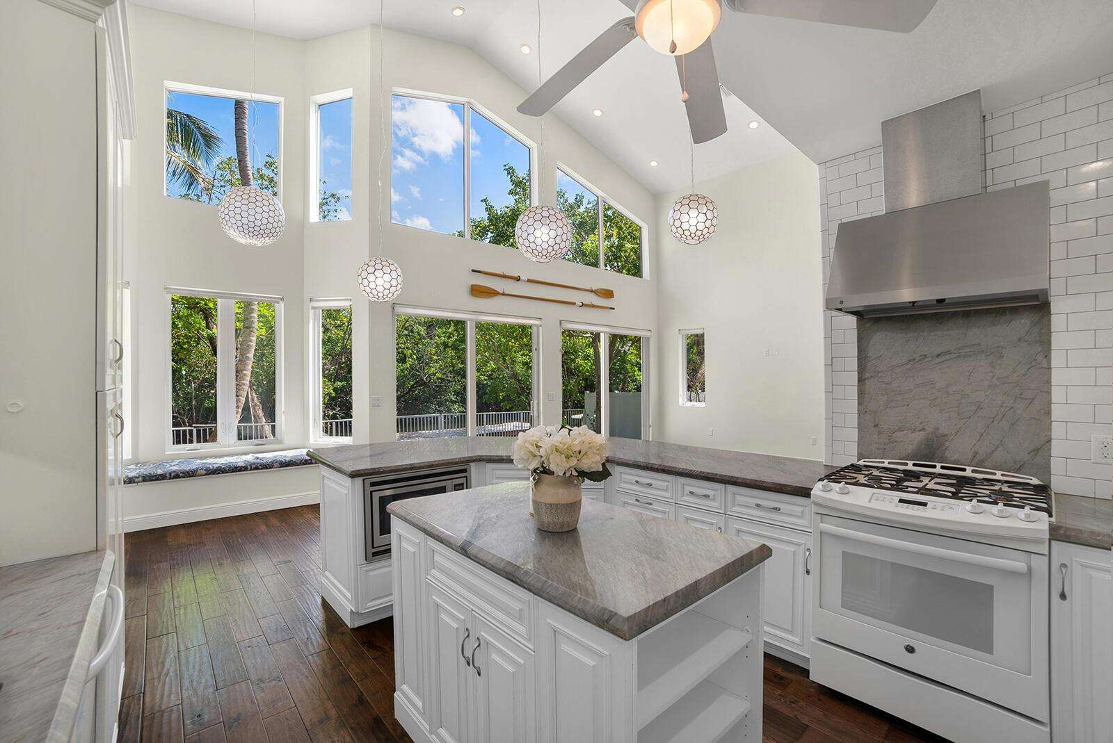 216 10th, Fort Lauderdale, FL 33316 - For Sale photo 9
