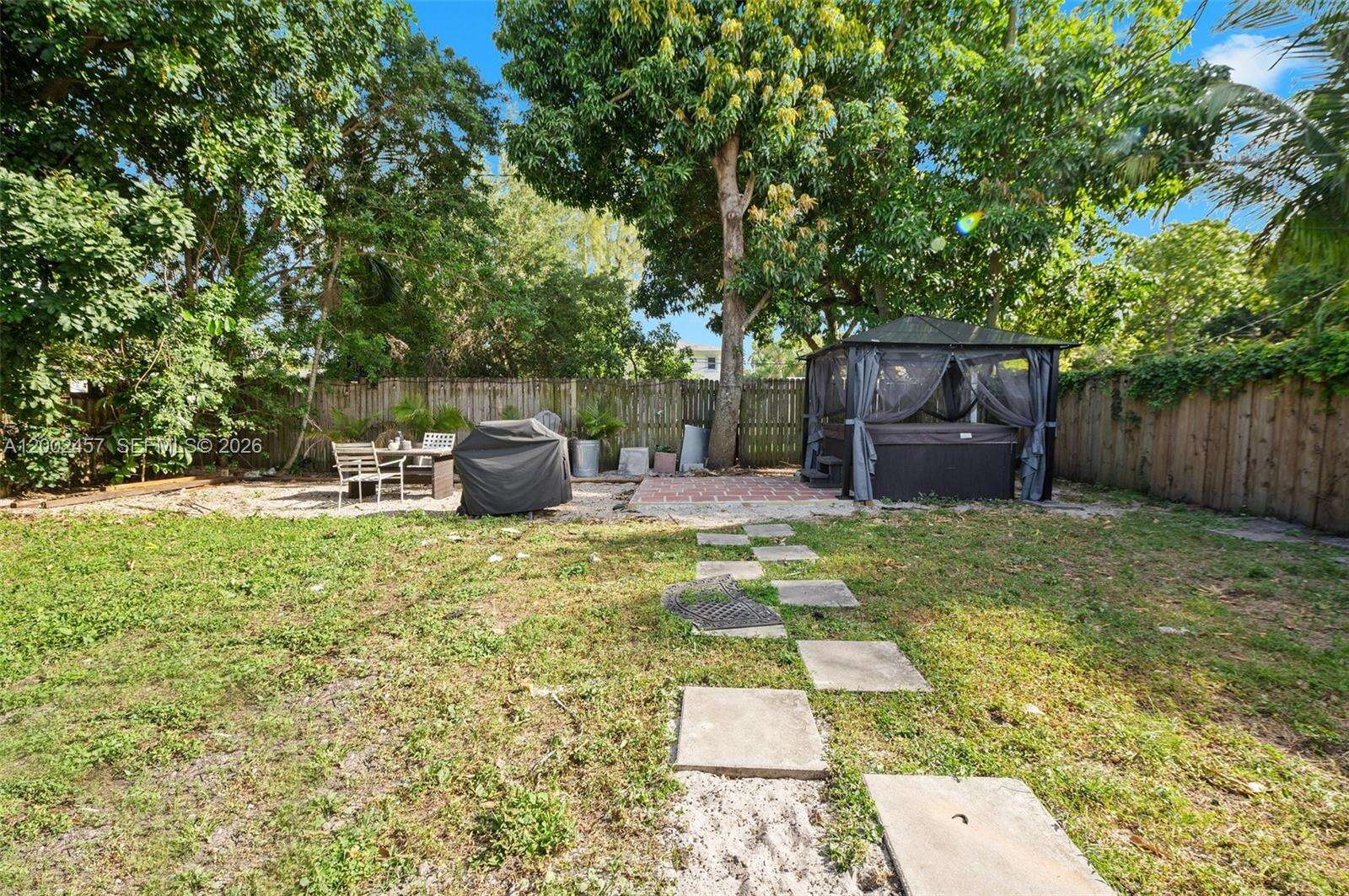2410 Jackson St, Hollywood, FL 33020 | Picture 30