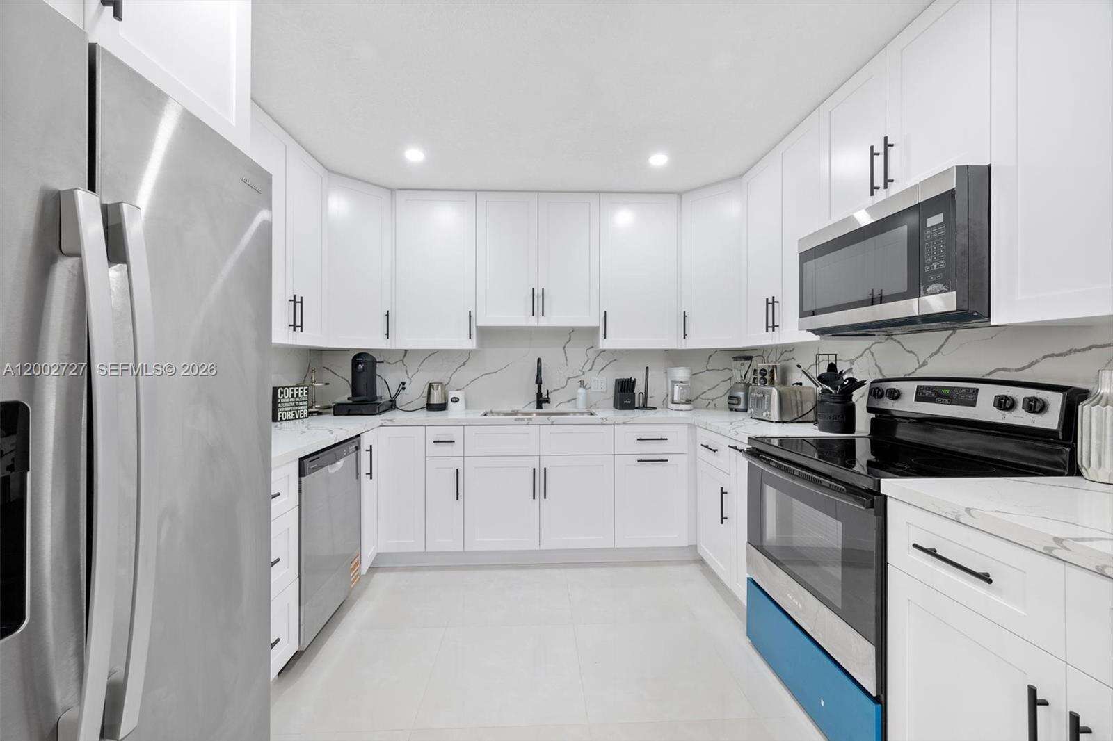 14760 Spur Dr, Miami, FL 33161 - For Sale photo 13