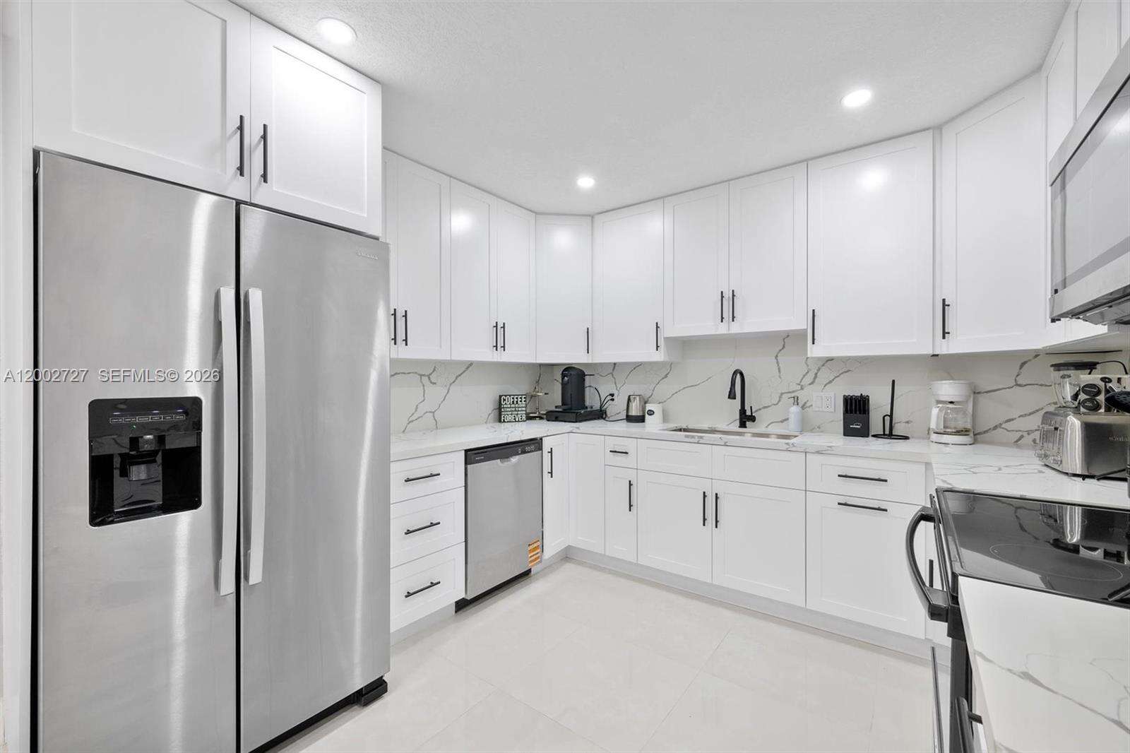 14760 Spur Dr, Miami, FL 33161 - For Sale photo 14