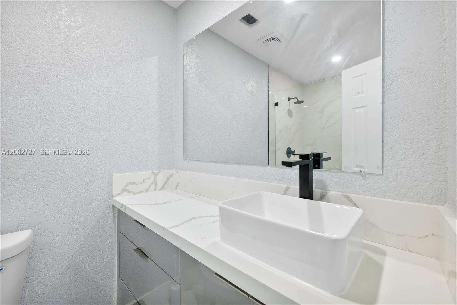 14760 Spur Dr, Miami, FL 33161 - For Sale photo 19