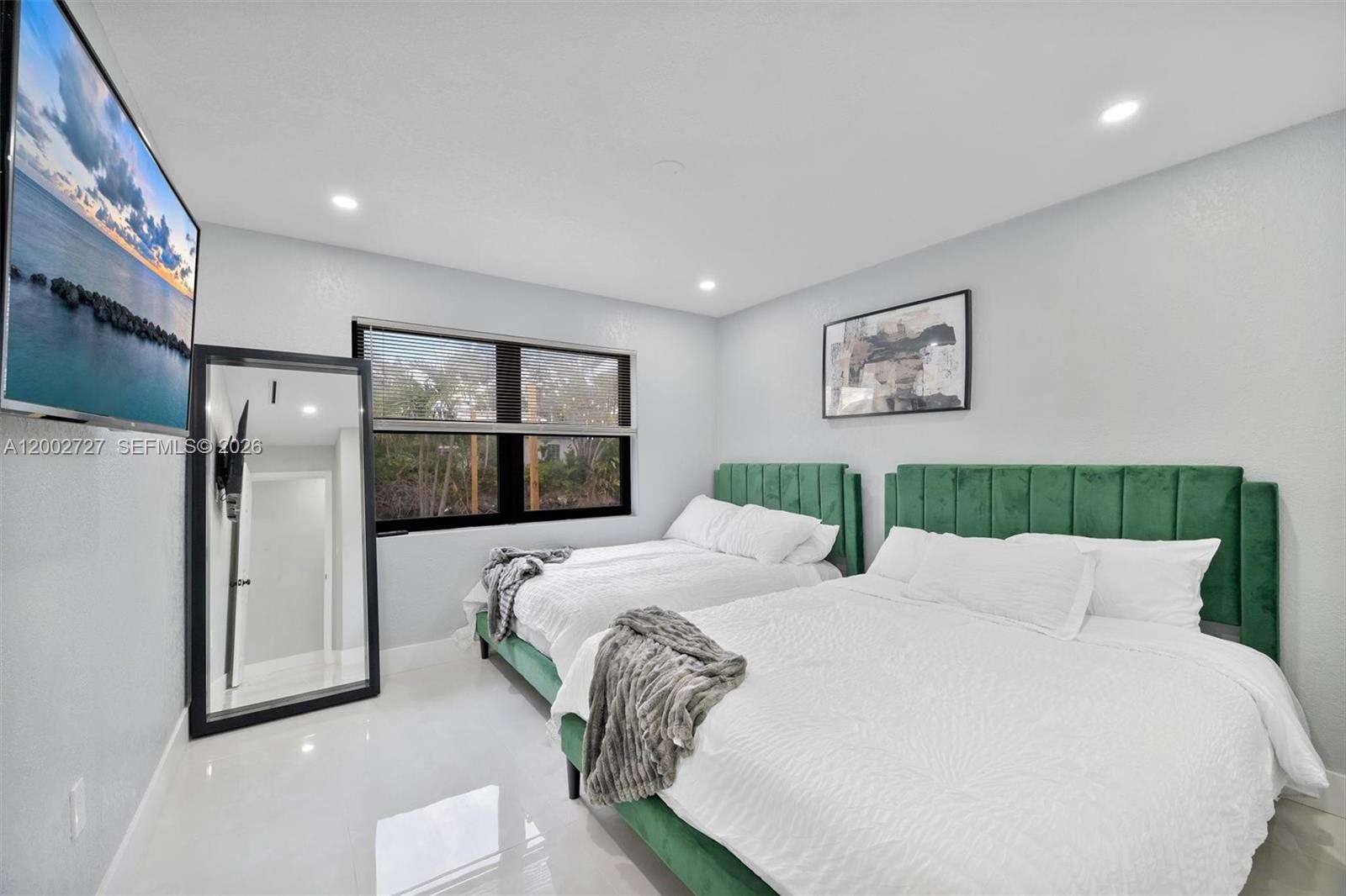 14760 Spur Dr, Miami, FL 33161 - For Sale photo 23